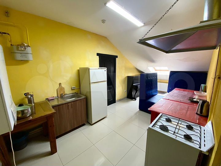 1-к. квартира, 52 м², 3/3 эт.