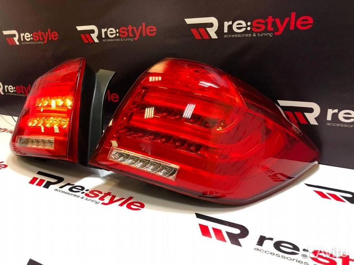 Фары задние Toyota Highlander (XU40) 09-13г