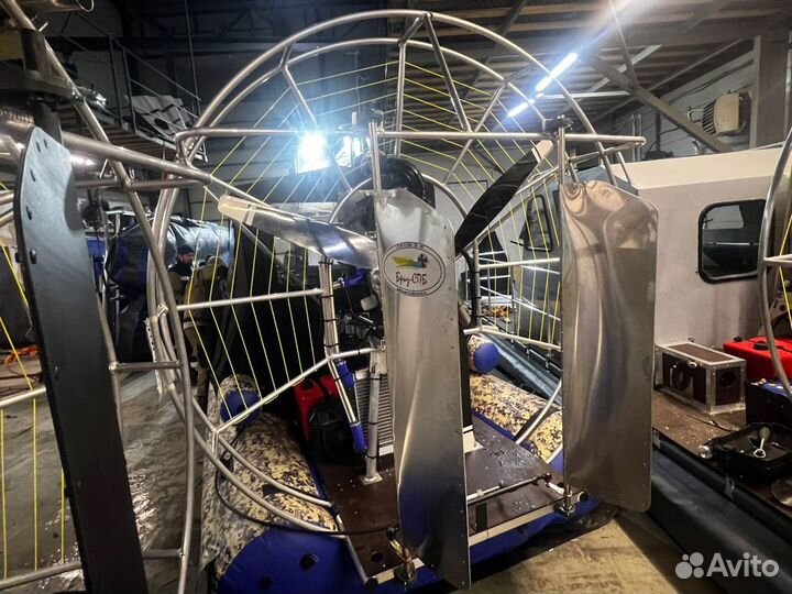 Аэроглиссер Бриз-480 на баллонах низкого давления