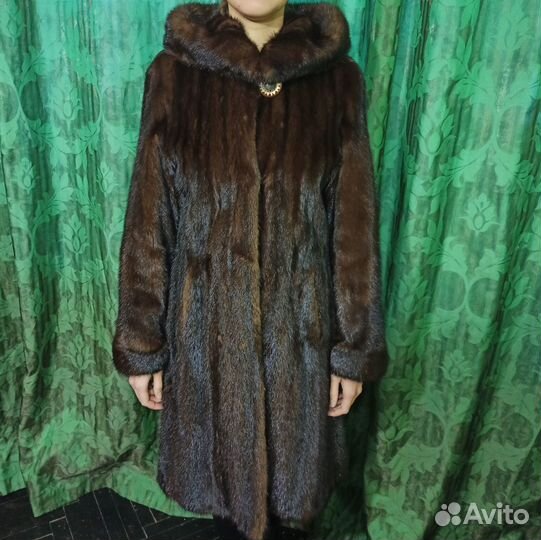 Шуба норковая с капюшоном