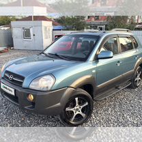 Hyundai Tucson 2.7 AT, 2004, 212 836 км, с пробегом, цена 700 000 руб.