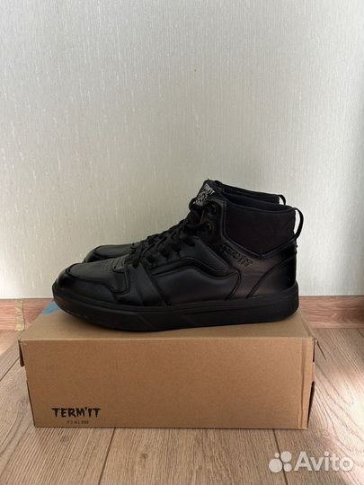 Кроссовки termit