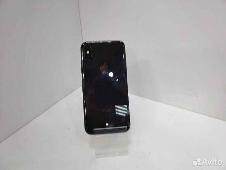iPhone X, 64 ГБ