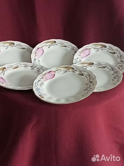 Столовая посуда, тарелки