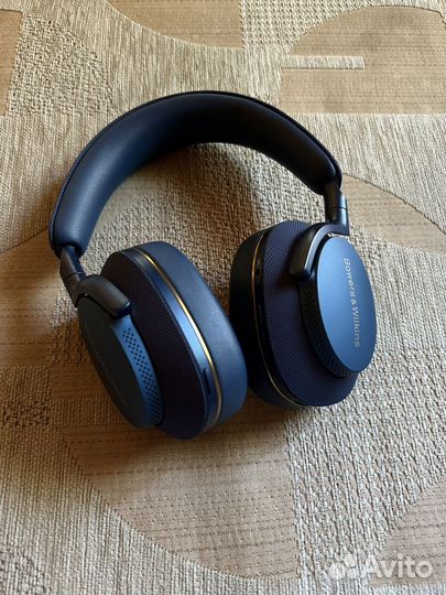 Bowers & Wilkins PX7 S2