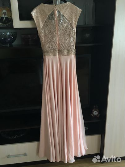Платье вечернее