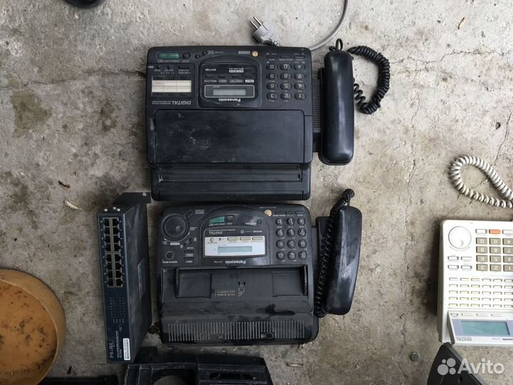Телефон -факс Panasonic и932
