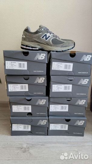 Кроссовки New Balance 2002RA. Размеры 41,42,43,44