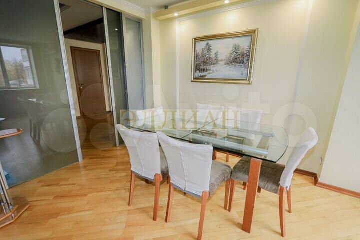 3-к. квартира, 130,1 м², 5/9 эт.