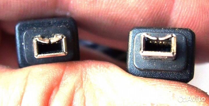 FireWire Cable - 4-pin to 4-pin