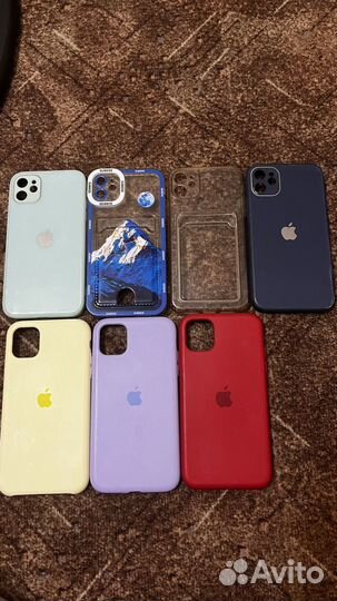 Чехлы на iPhone 11