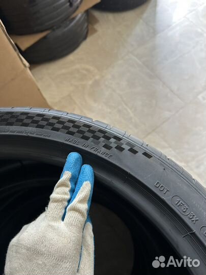 Michelin Pilot Sport 4 S 255/35 R21