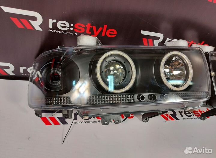 Фары Toyota Land Cruiser 80 U575