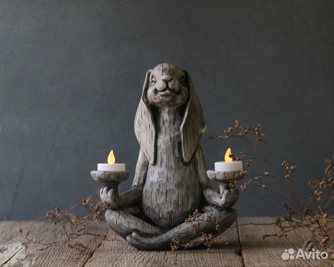 Статуэтка-подсвечник