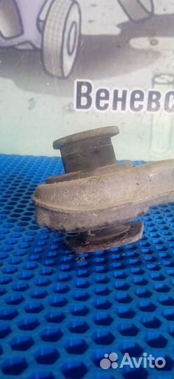 Рычаг задний левый Peugeot 508