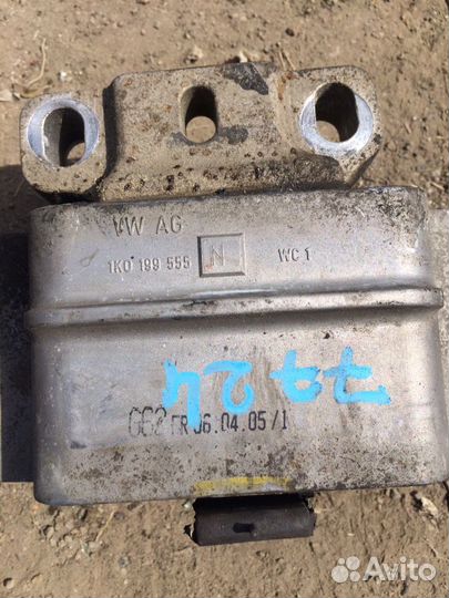 Опора АКПП Volkswagen Golf 5/Jetta 5