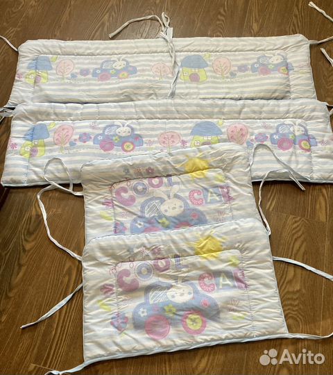 Бортики в кроватку