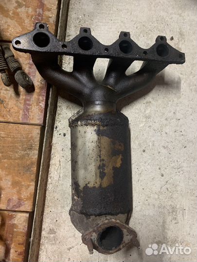 Выпускной коллектор Hyundai Getz 2851022670