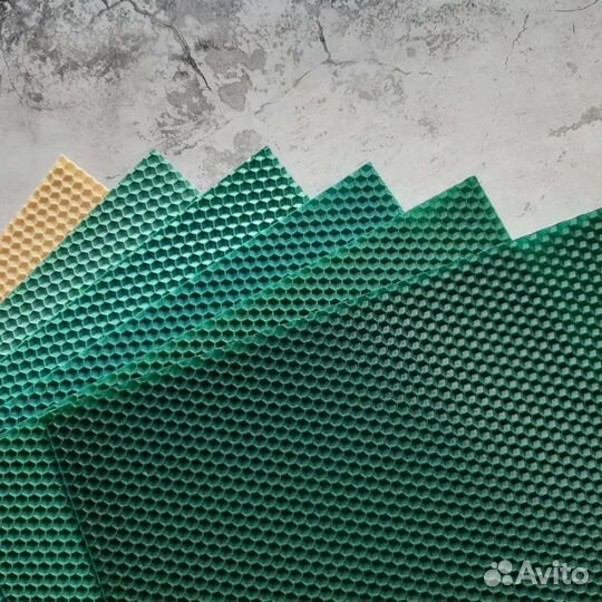 Свечи из цветной вощины