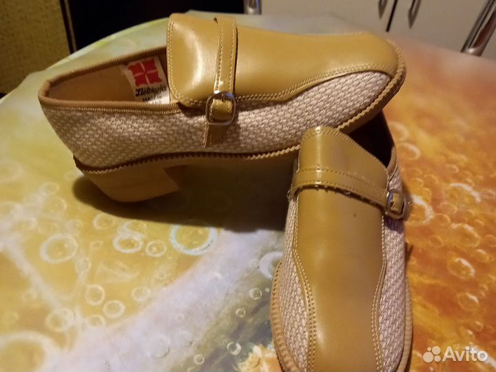 Туфли женские