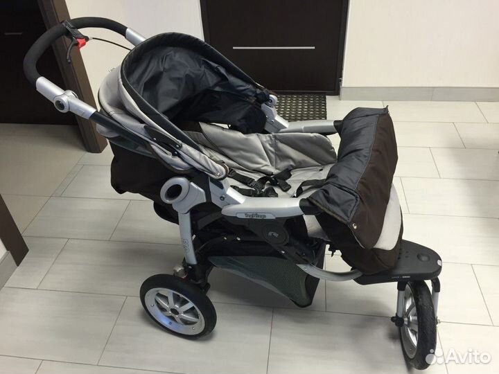 Прогулочная коляска peg perego