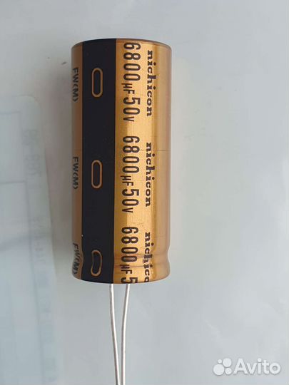 Конденсаторы электролитические Nichicon Gold