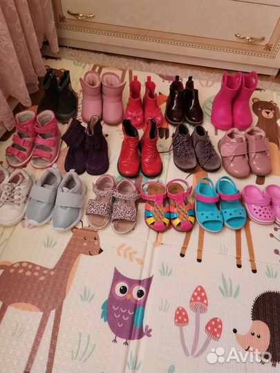 Большой выбор обуви на девочку новой и б/ у