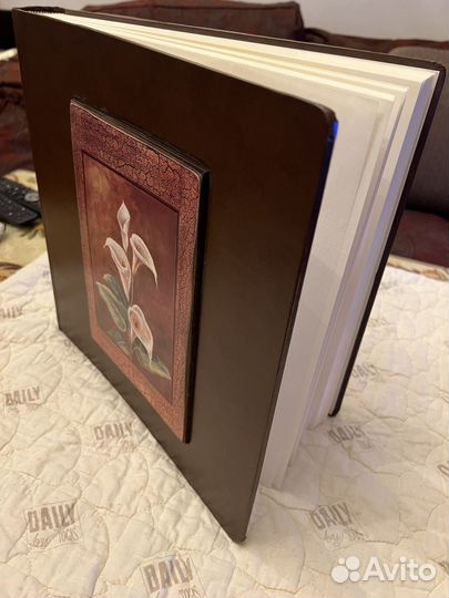 Фотоальбом ручной работы из натуральной кожи