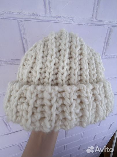 Шапка бини вязаная ручной работы
