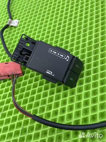 Кнопки переключения на руле рено лагуна 1