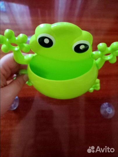 Держатель для зубных щеток