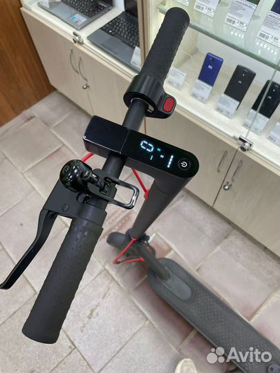 Электросамокат Xiaomi Mijia M365 Pro