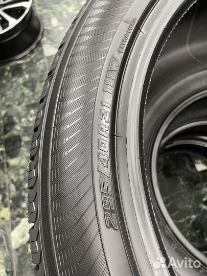 Yokohama Geolandar X-CV G057 295/40 R21 111W