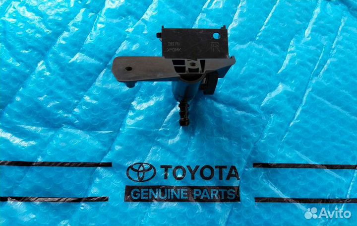 Форсунка Тойота Королла 150 Б/у