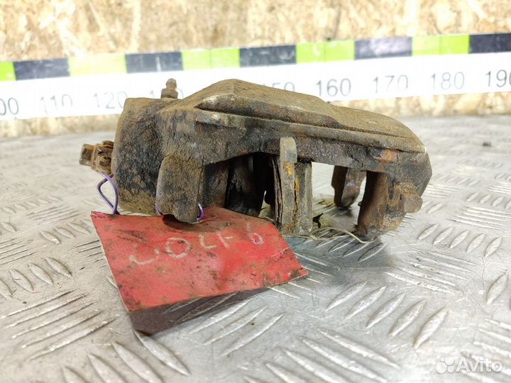 Суппорт передний левый Volkswagen Golf 6