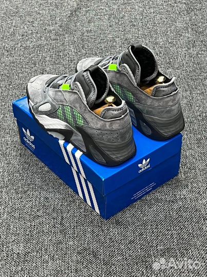 Кроссовки adidas Streetball зимние