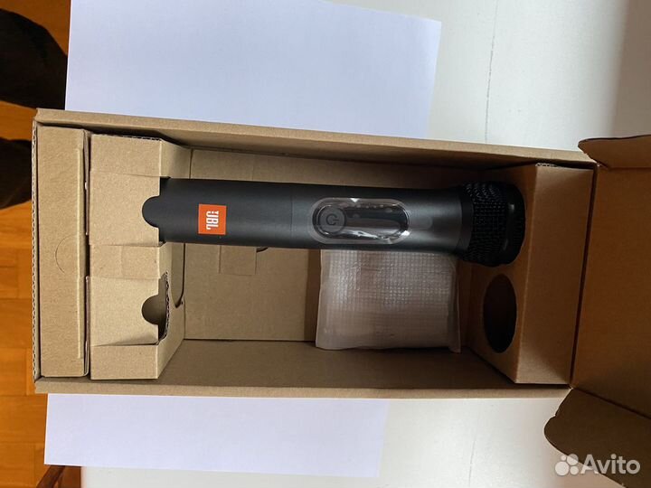 JBL Wireless микрофон + ресивер / приемник