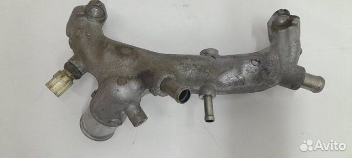 Фланец системы охлаждения Lexus Lx570 J200 3urfe