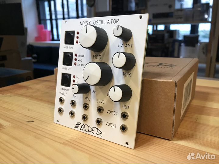 Modor Eurorack Noisy Oscillator в Наличии