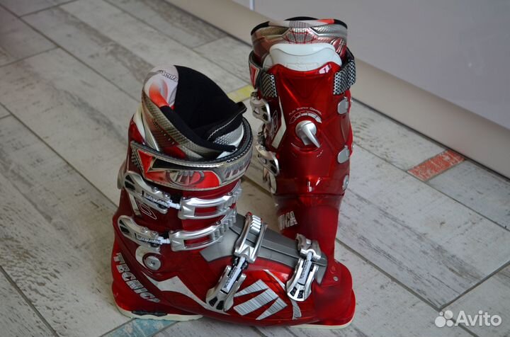 Продам горнолыжные ботинки