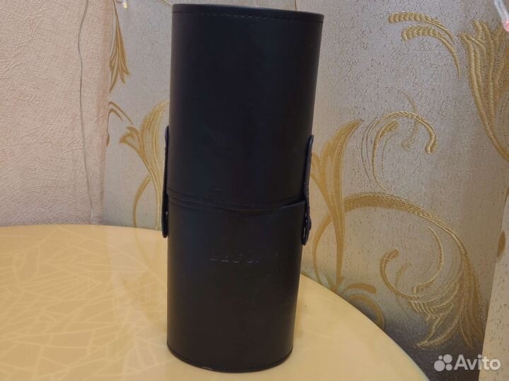 Футляр для кистей макияжа