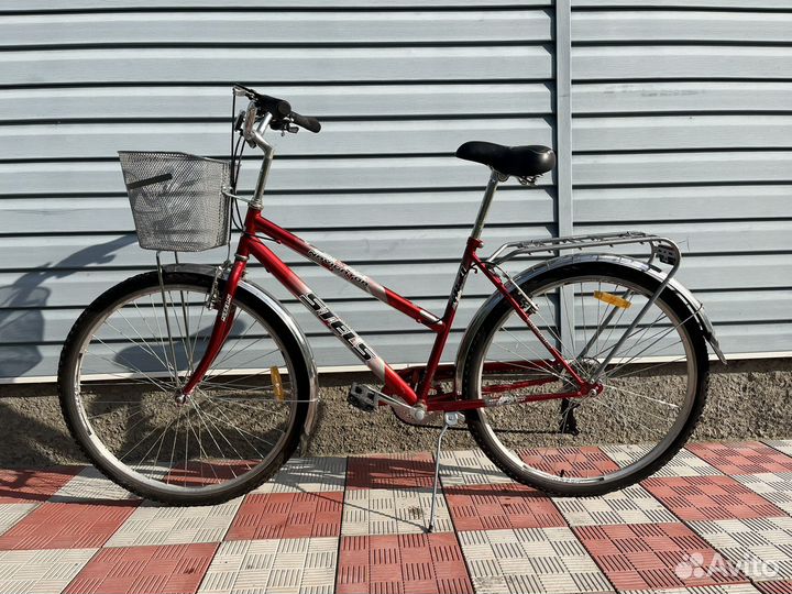 Велосипед Stels Navigator красный
