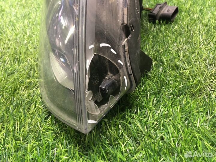 Фара передняя правая vw polo sedan (2009-2015)