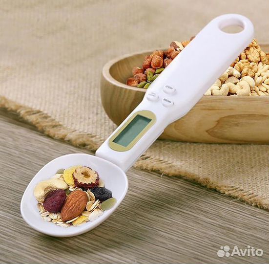 Электронная мерная ложка-весы