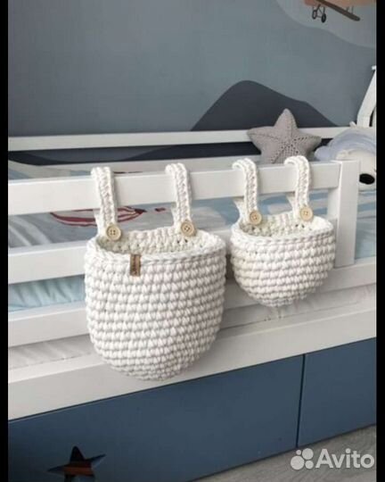 Корзинка в детскую кроватку
