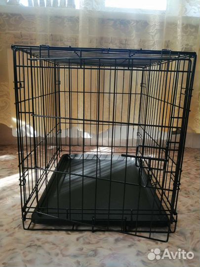 Клетка для собак(новая) +ещё 2 клетки и лотки