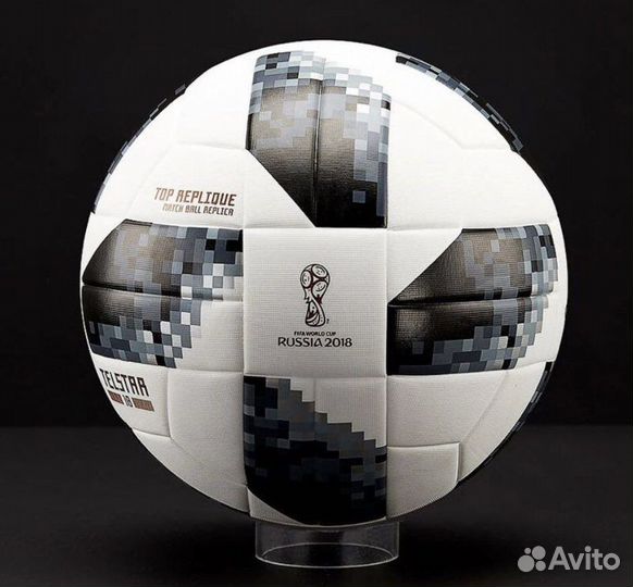 Футбольный мяч adidas telstar fifa 2018