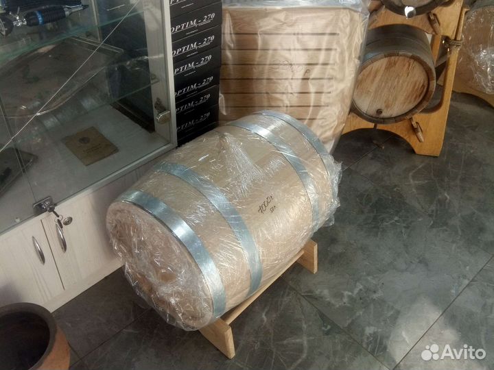 Бочка деревянная