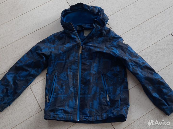 Ветровка мальчиковая