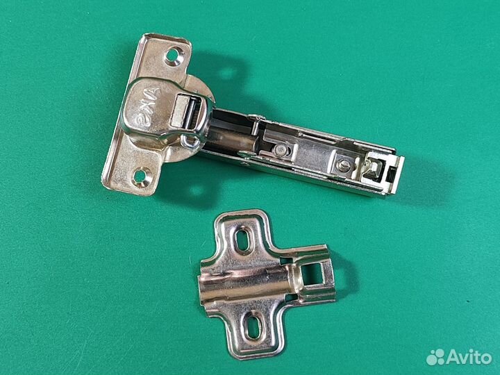 Петля под фальшпанель 90 AKS с доводчиком